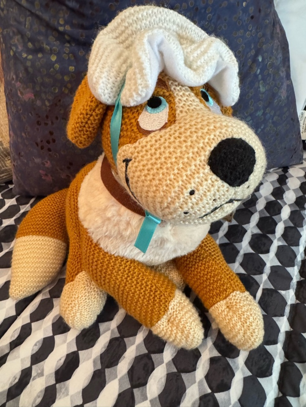 Disney Parks Nana Peter Pan Dog Classic Cozy Knit Plush Limited Release NEW